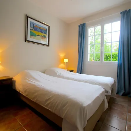 Villa With Garden Near Beautiful Golf Course Vasles