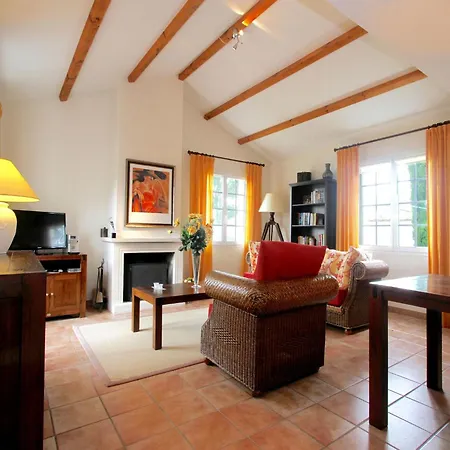 Villa With Garden Near Beautiful Golf Course Vasles